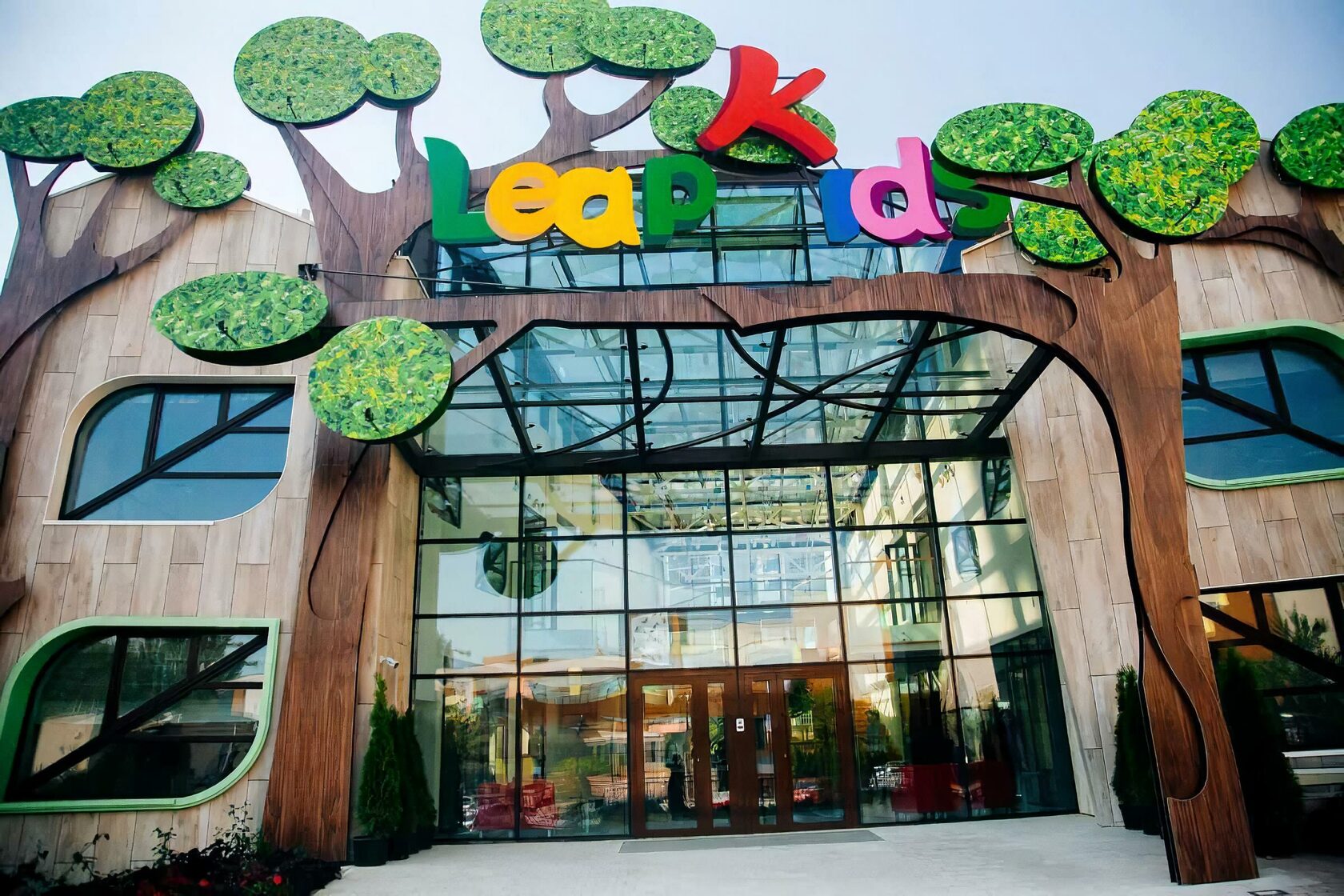 ДИТЯЧИЙ САДОК LEAP KIDS